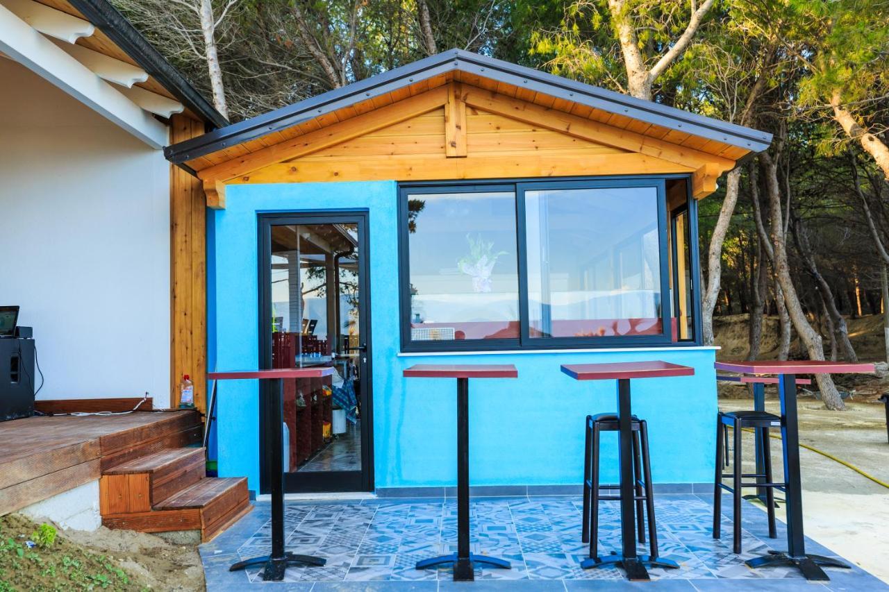 Ecuador Resort Zverneci エクステリア 写真